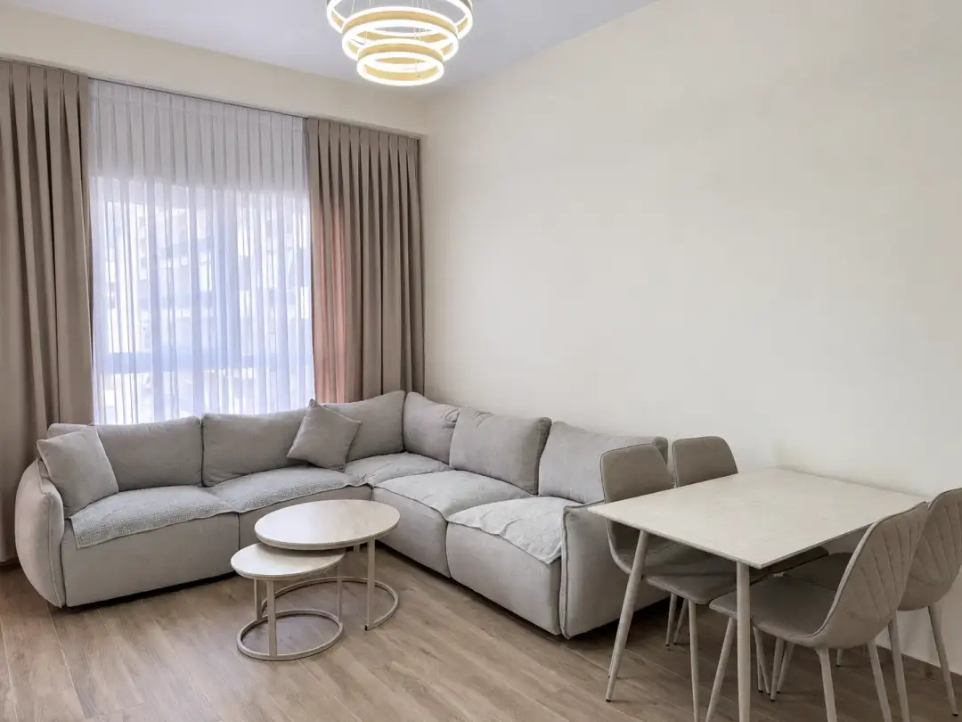 Living room, 1+1 apartment for rent in Laprakë, Tirana, 70 m²