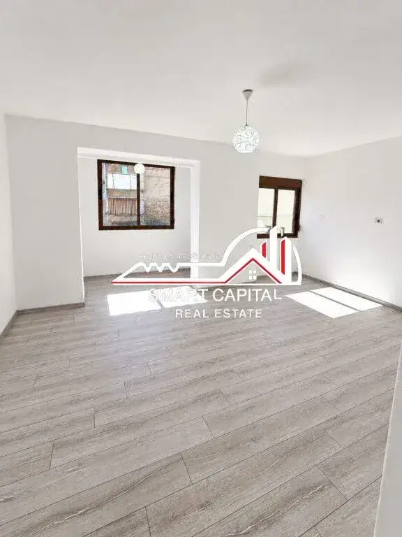 Wohnzimmer, Wohnung 1+1 zu verkaufen in Vlora, 55 m²