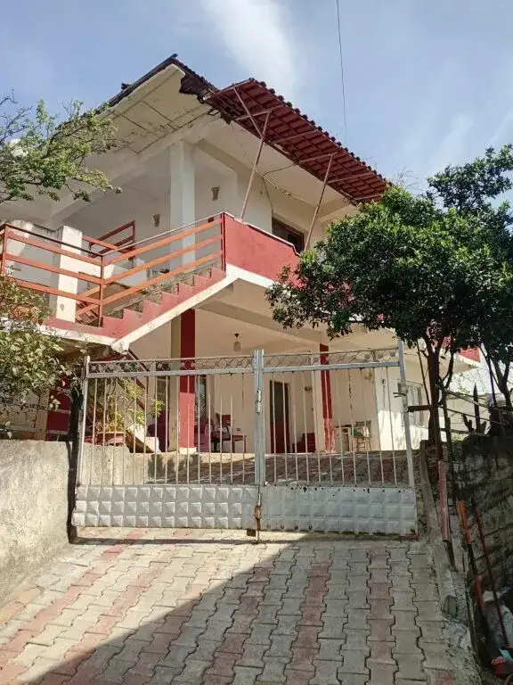 Pamje e jashtme, shtëpi 2+1+2 në shitje në Shkozë, Tiranë, 230 m²