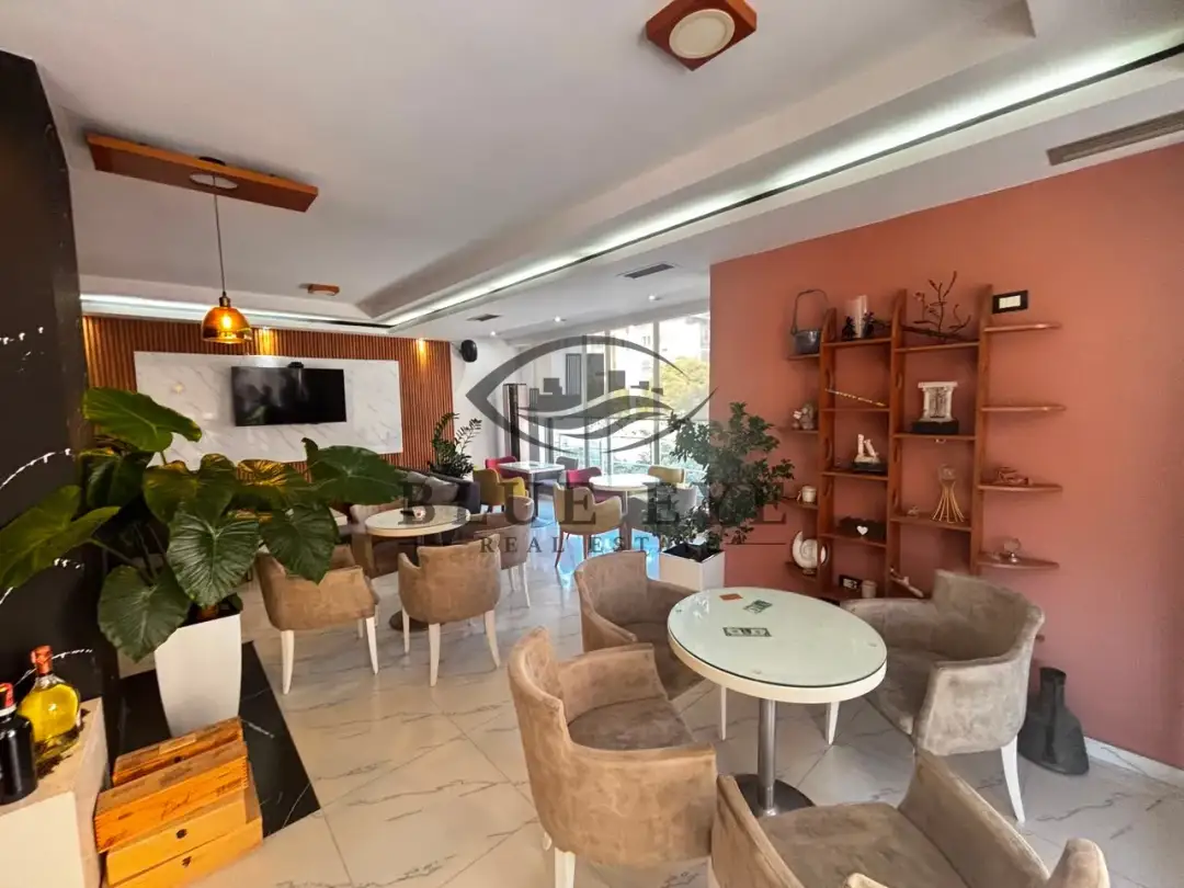 Εσωτερικό, μπαρ / καφετέρια 120 m² προς ενοικίαση στο Δυρράχιο