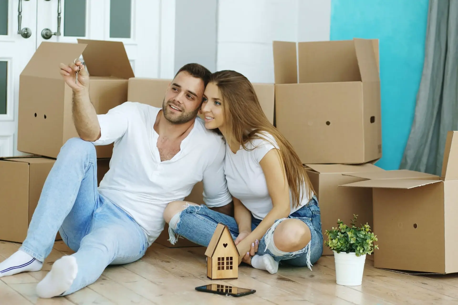 Subsidised home loans in Albania: 4,000 loans at 0% and 3% for young couples, applications from November