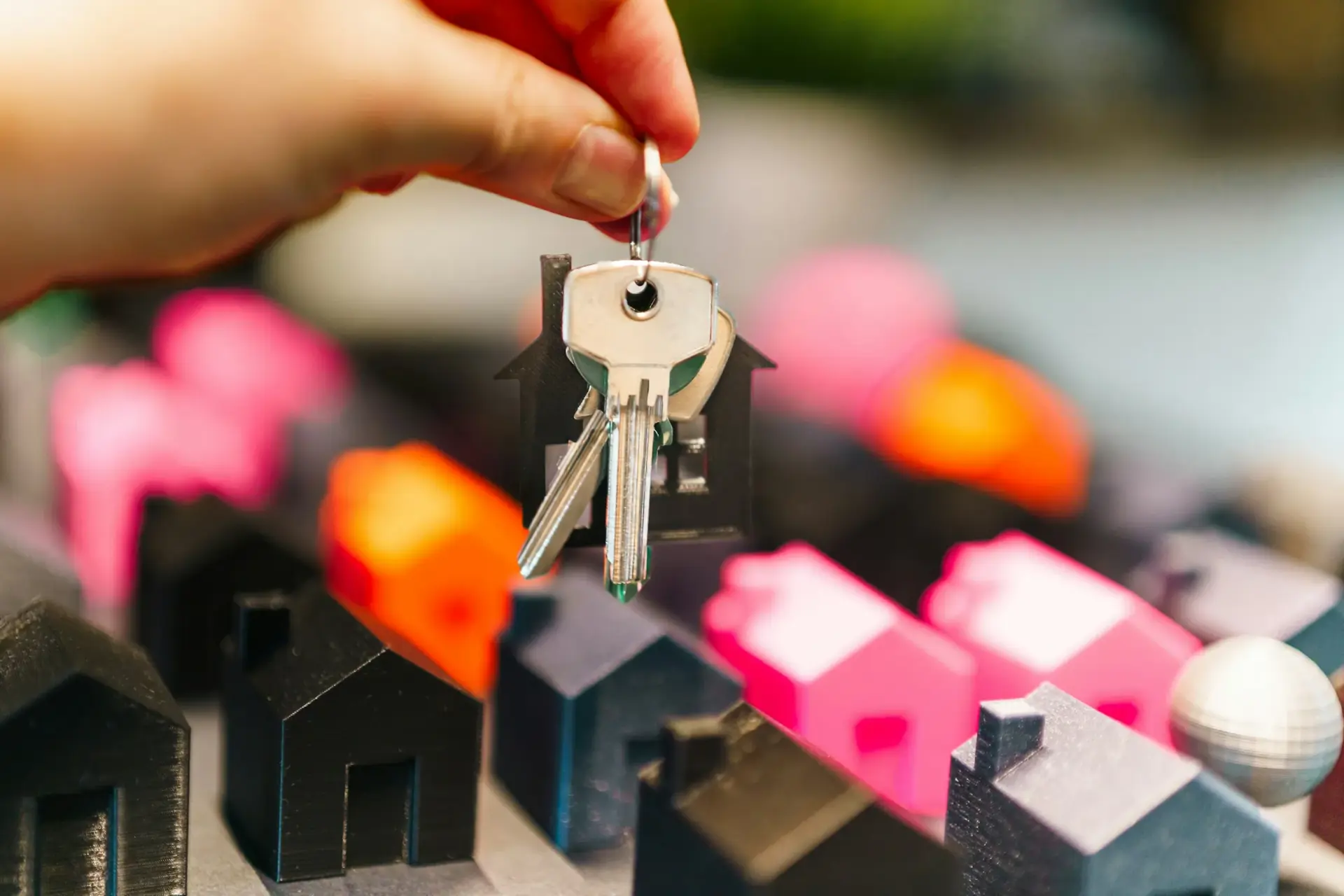 Getting a mortgage in autumn 2026: a 3.9% average lek rate and a cautious central bank