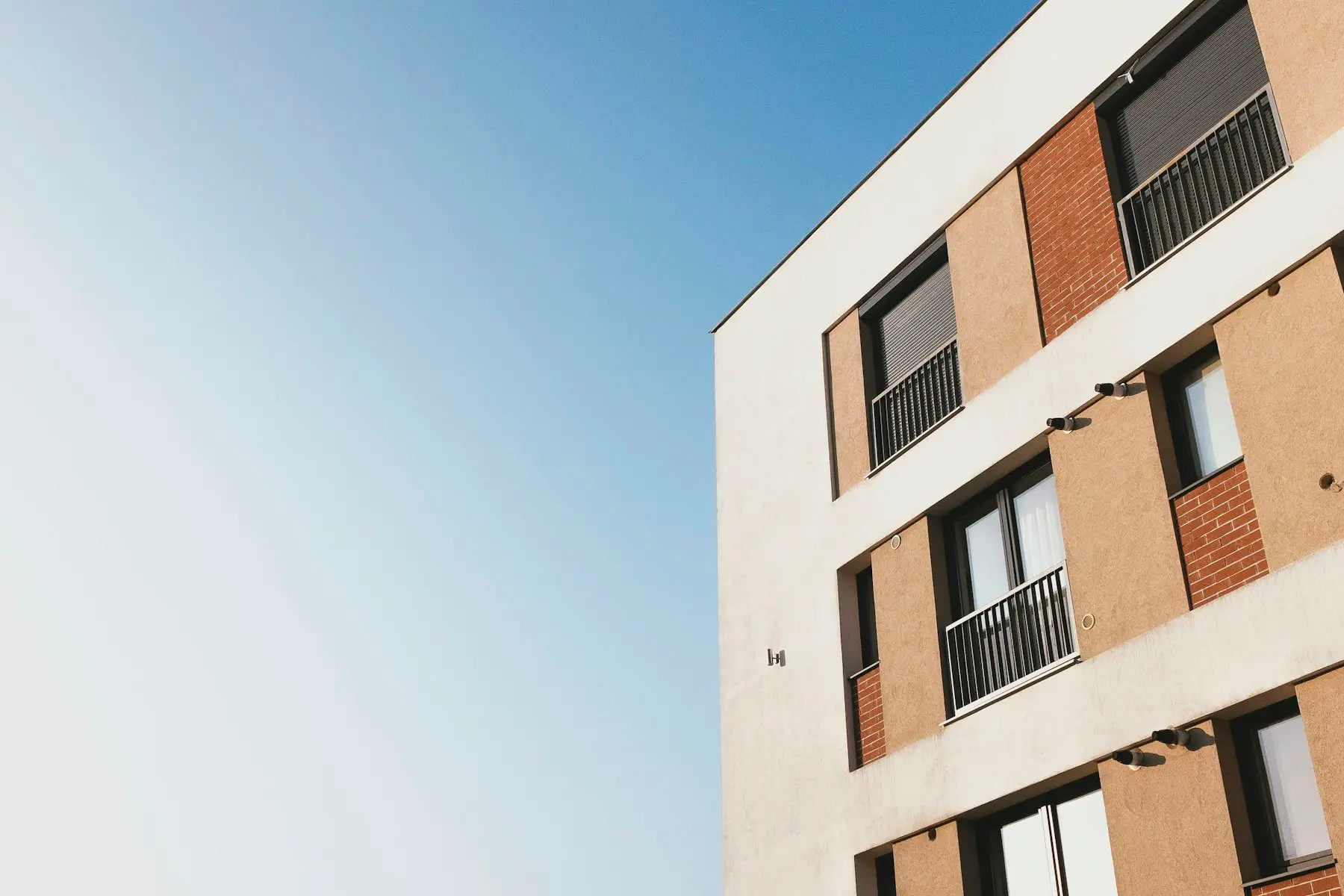 Building — Renovated 1+1 Apartment in Ali Demi