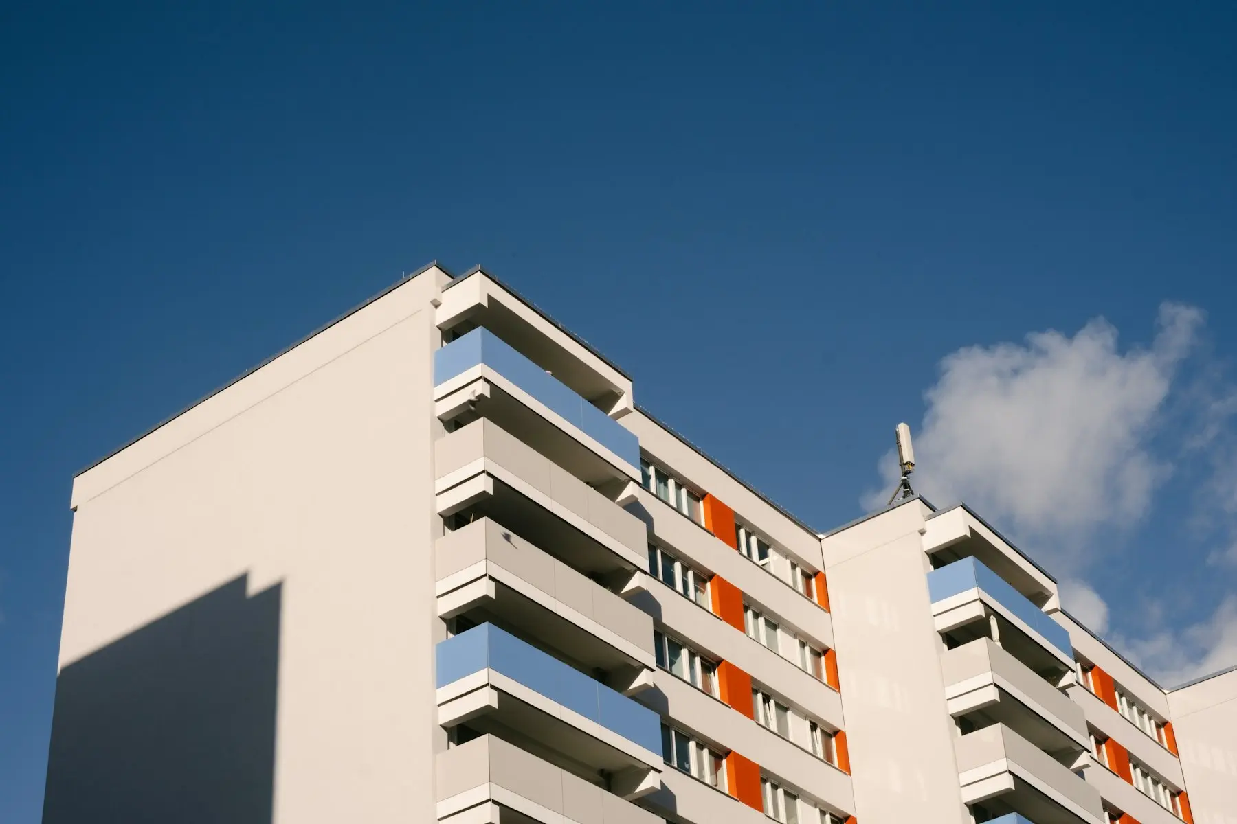 Ndërtesa — Dyqan 128 m² në Plazh