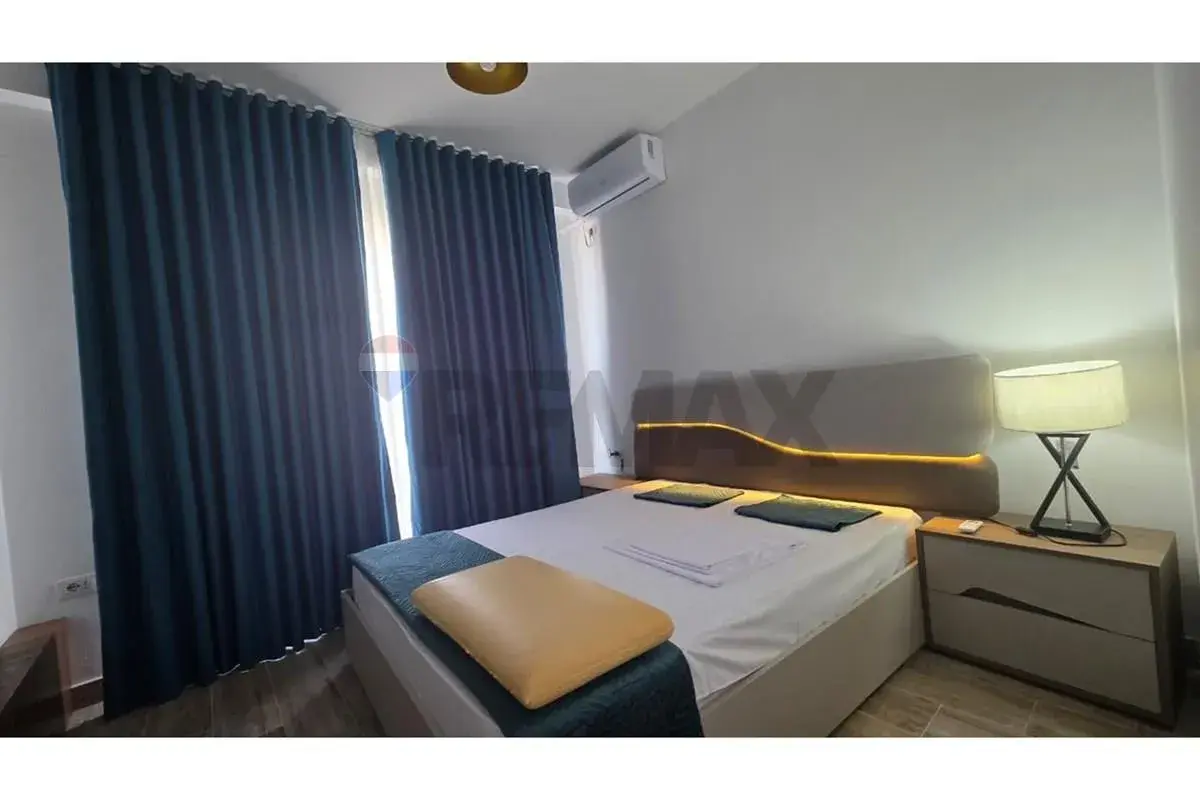 Intérieur, penthouse 2+1 à vendre à Uji i Ftohtë, Vlora