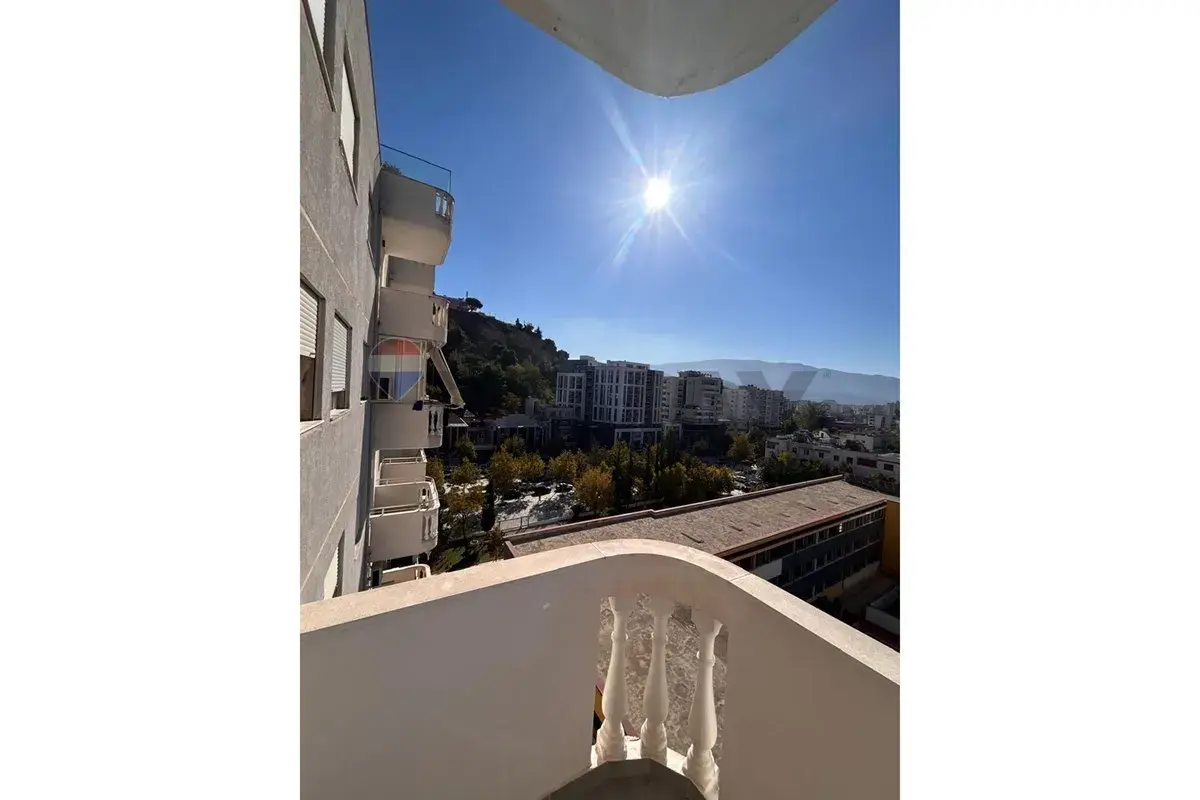 Schlafzimmer, Wohnung 1+1 zu vermieten in Sheshi i Flamurit, Vlora