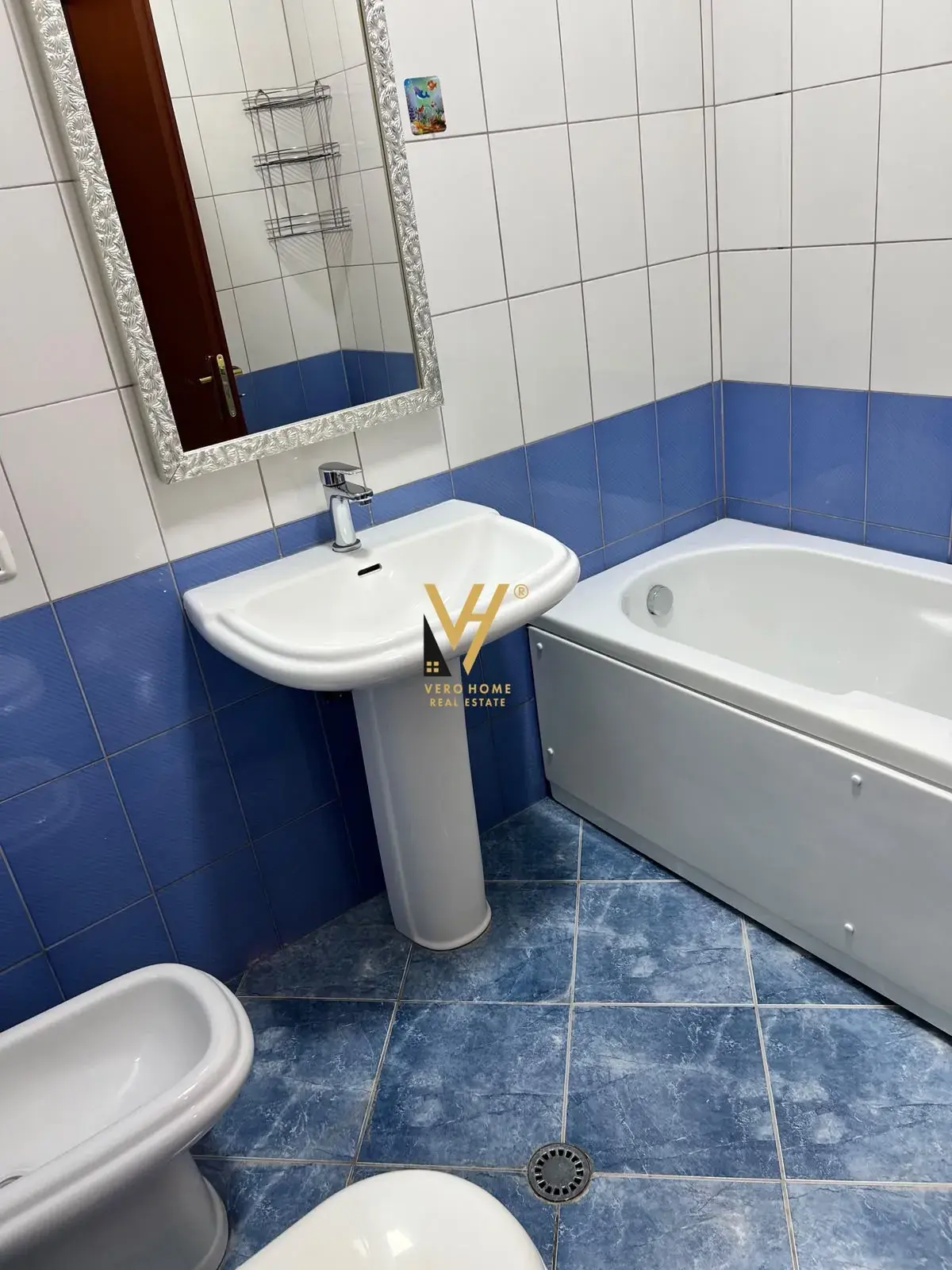 Intérieur, appartement 2+2+2 à vendre à Fresku, Tirana