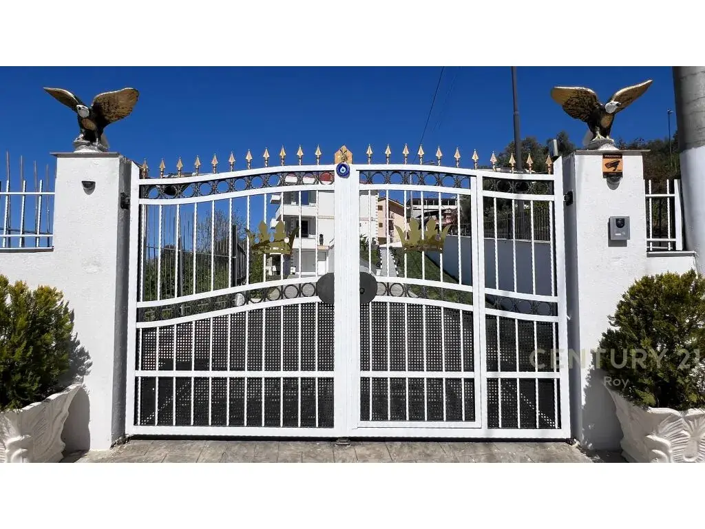 Extérieur, villa 4+1 à vendre à Golem