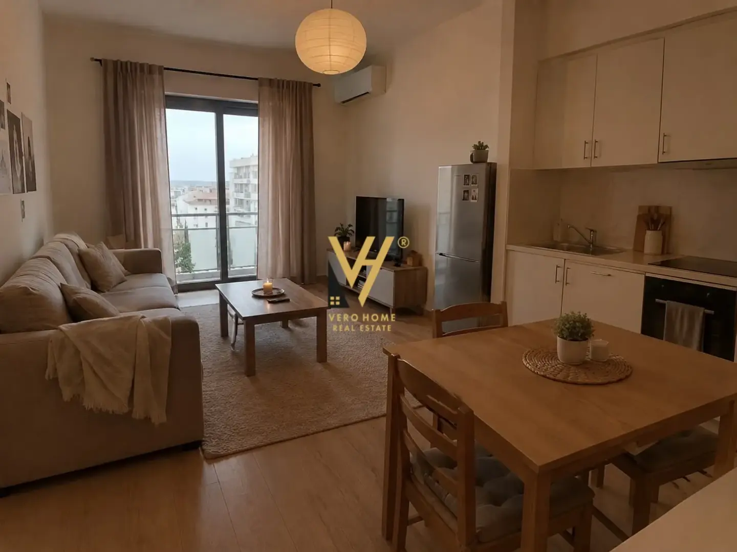 Wohnzimmer, Wohnung 1+1 zu vermieten in Laprakë, Tirana