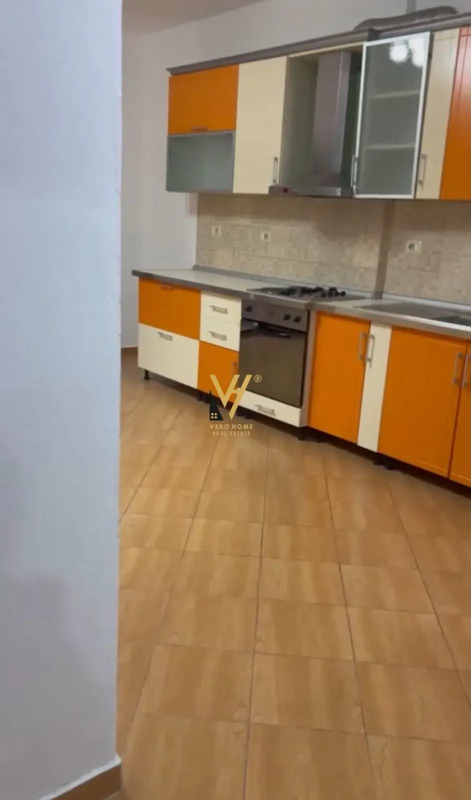 Schlafzimmer, Wohnung 1+1 zu verkaufen in Tirana