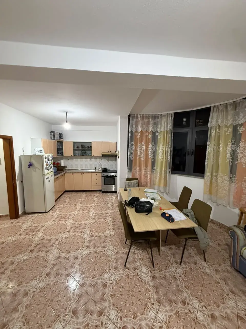 Living room, 1+1 apartment for rent in Yzberisht, Tirana