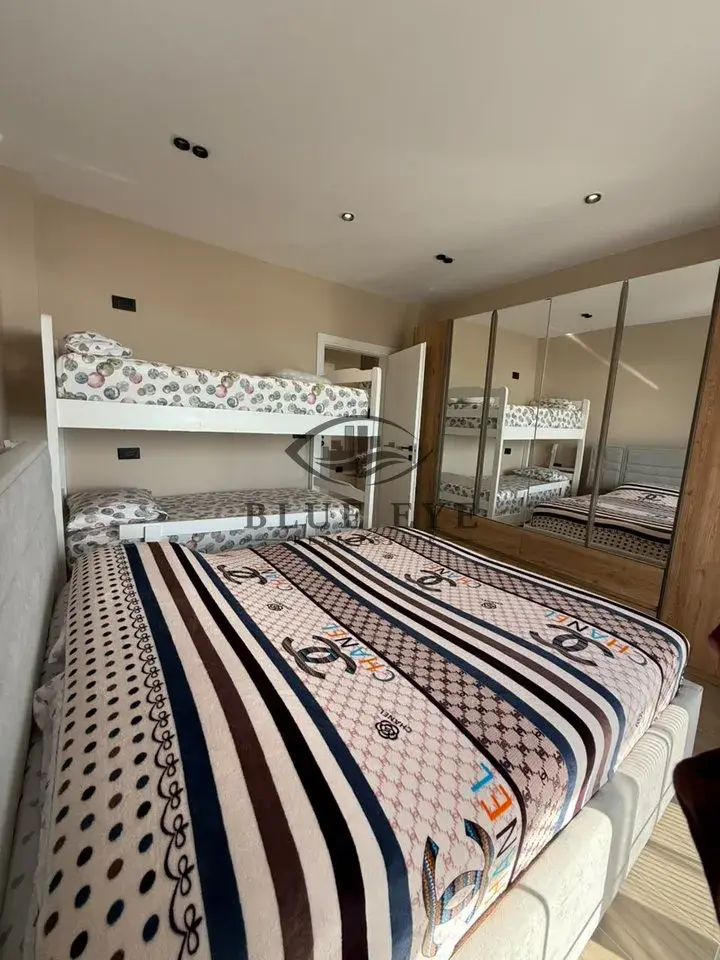 Brendësia, apartament 1+1 në shitje në Plazh, Durrës