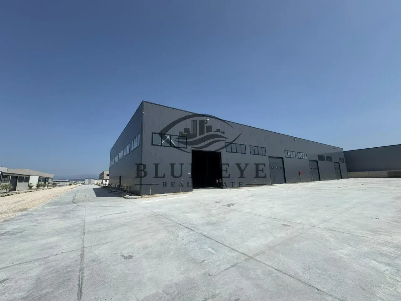 Innenansicht, Lagerhalle 1.868 m² zu vermieten in Spitallë, Durrës