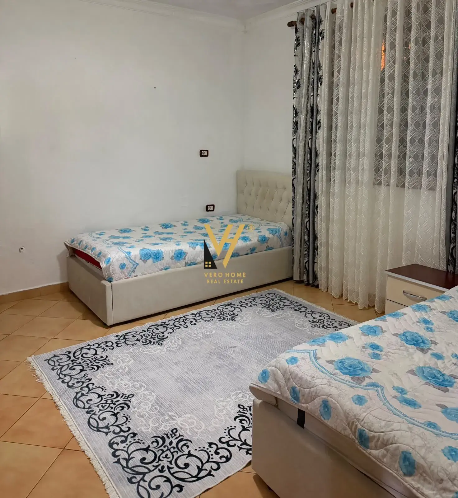 Ballkoni, apartament 2+1 me qira në Tiranë