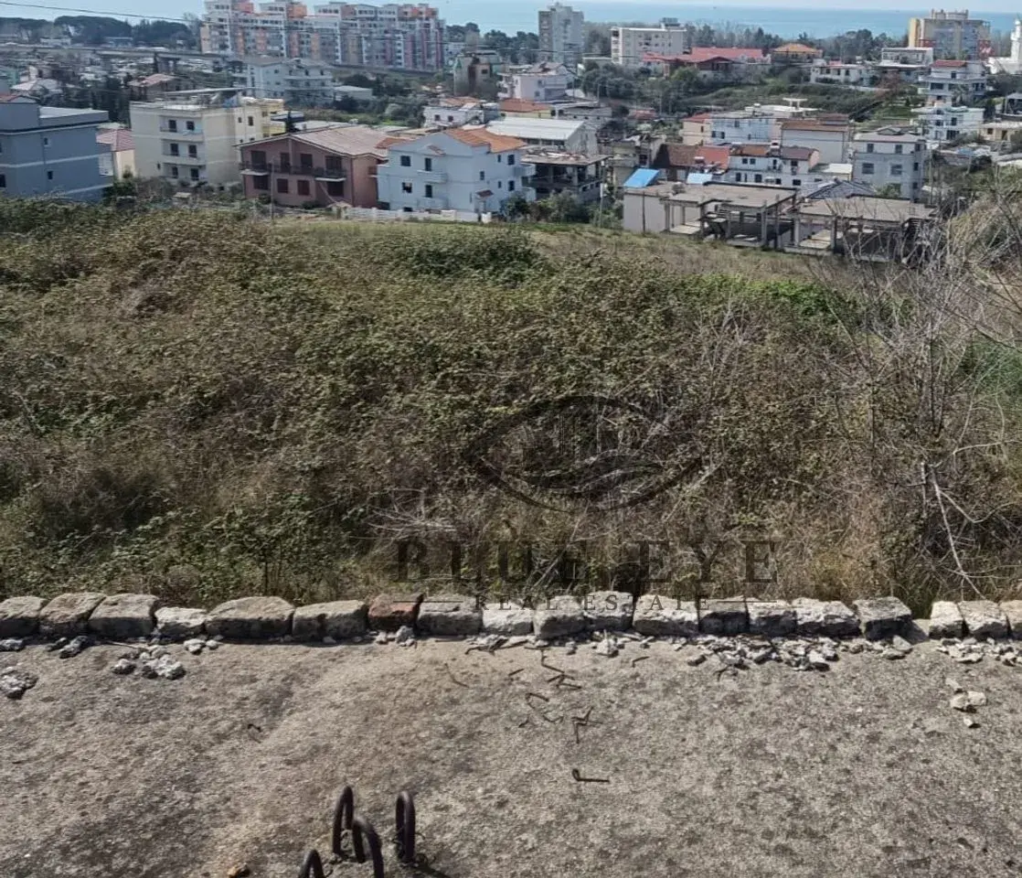 Grundstück, Baugrundstück (Wohnbau) 700 m² zu verkaufen in Plazh, Durrës
