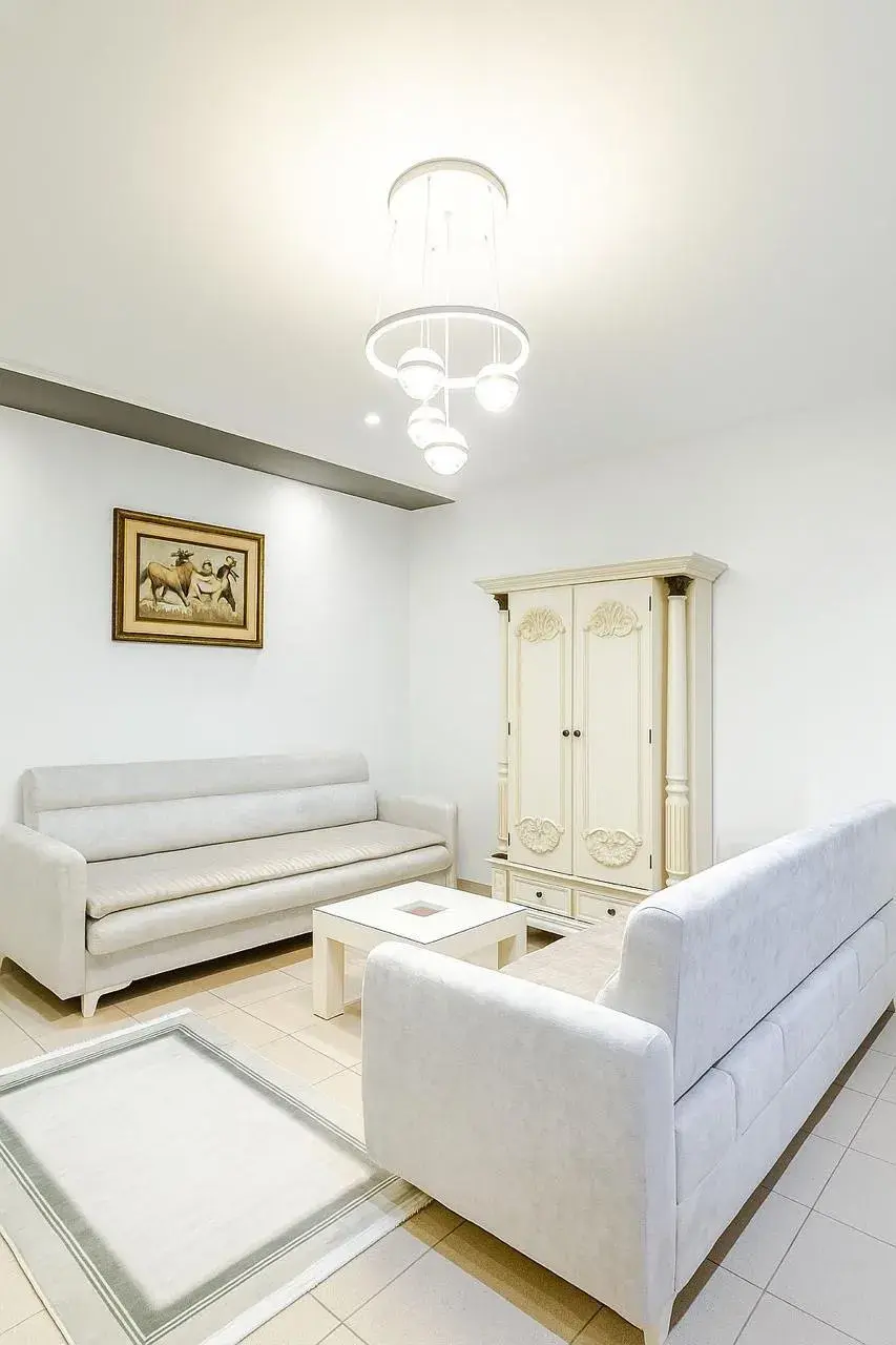 Küche, Wohnung 1+1 zu vermieten in Rruga e Durrësit, Tirana
