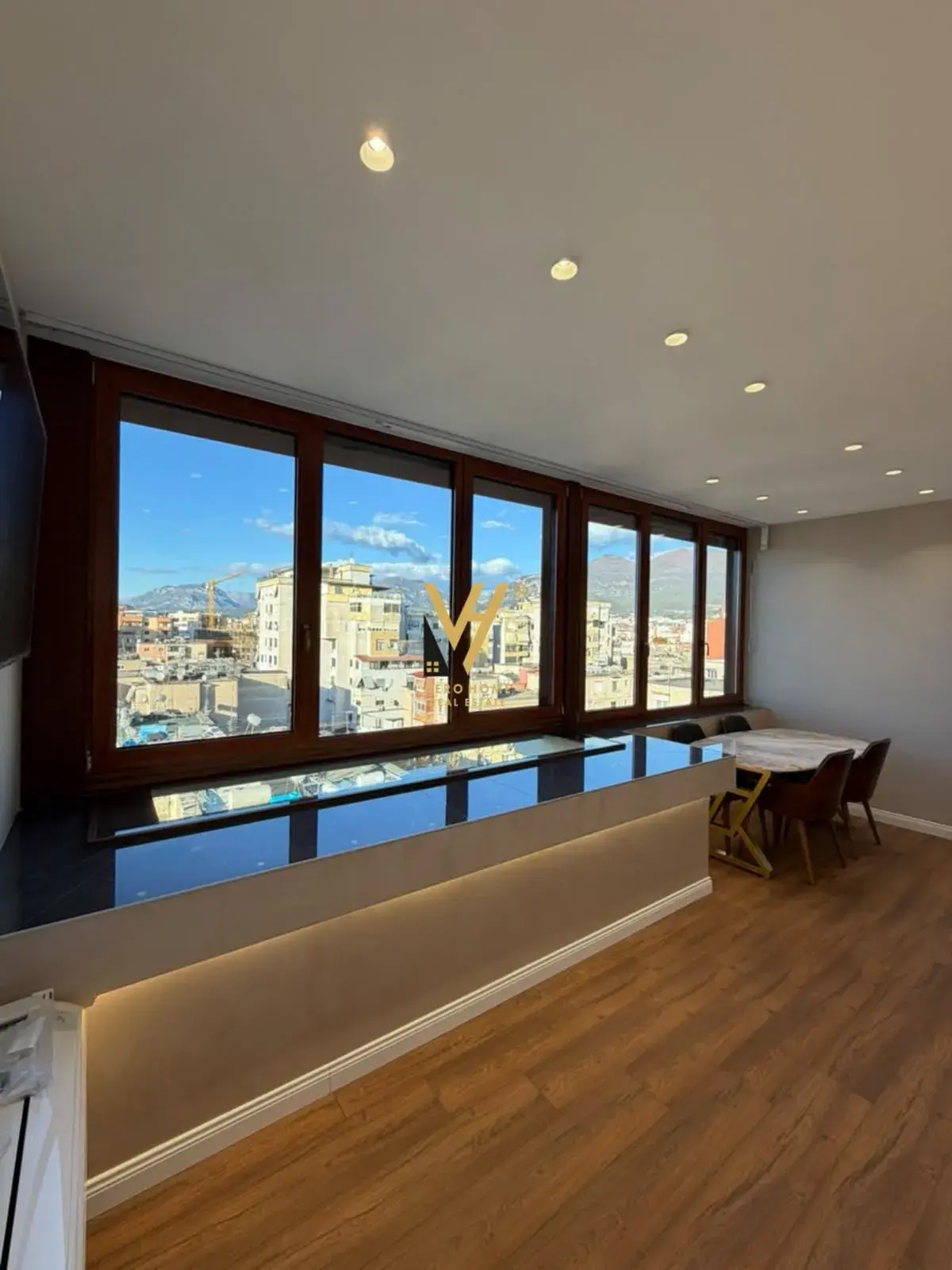 Banjo, apartament 2+1 me qira në Rruga e Elbasanit, Tiranë
