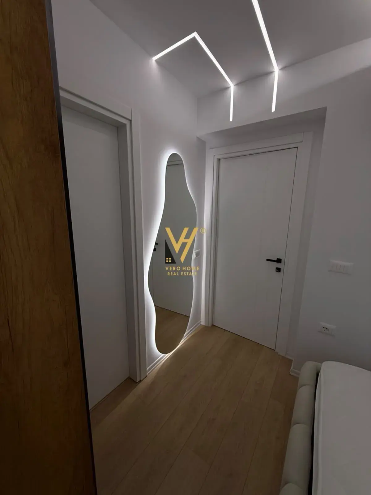 Bathroom, 1+1 apartment for rent in Myslym Shyri, Tirana