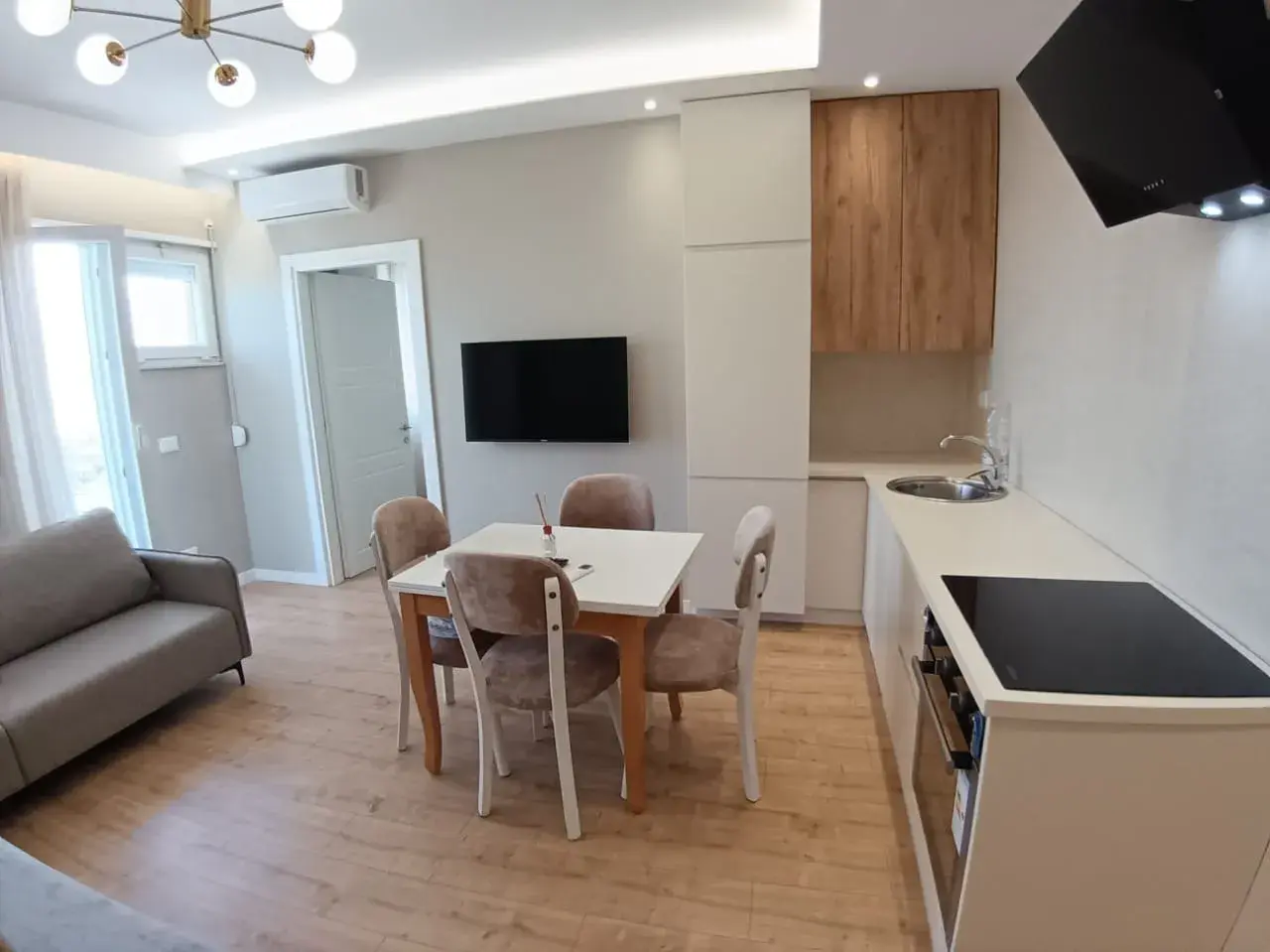 Küche, Wohnung 1+1 zu vermieten in Tregu Elektrik, Tirana
