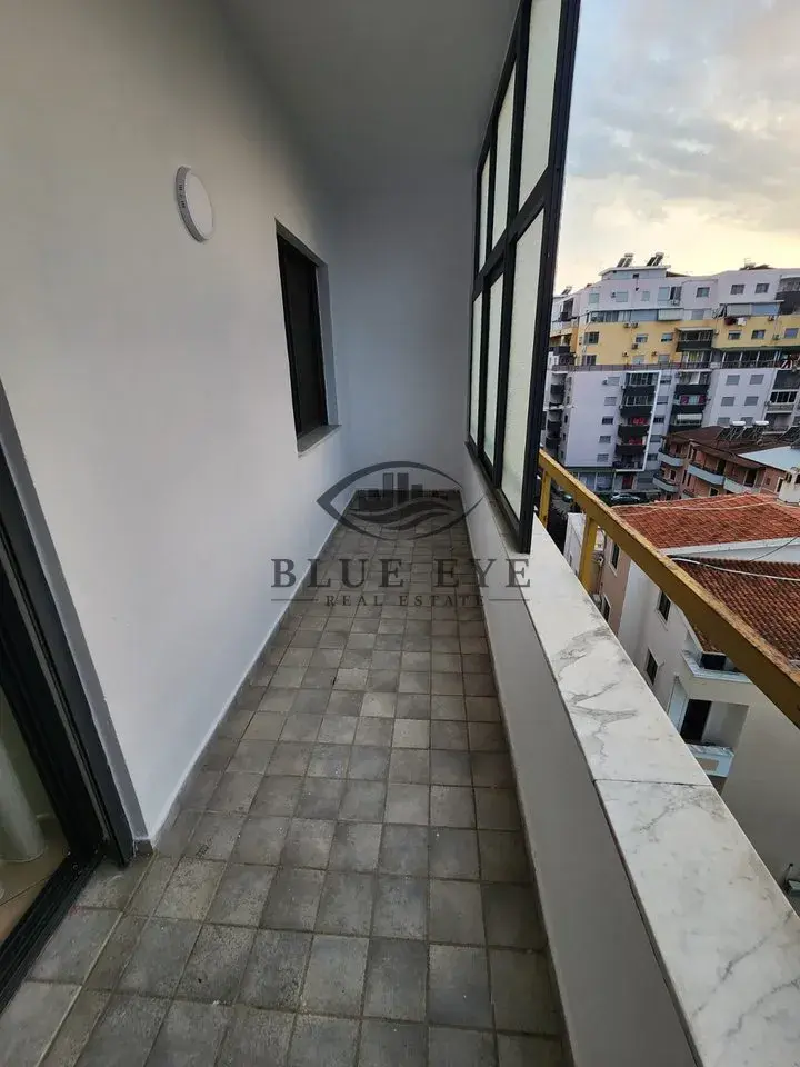 Brendësia, apartament 1+1 në shitje në Plazh, Durrës