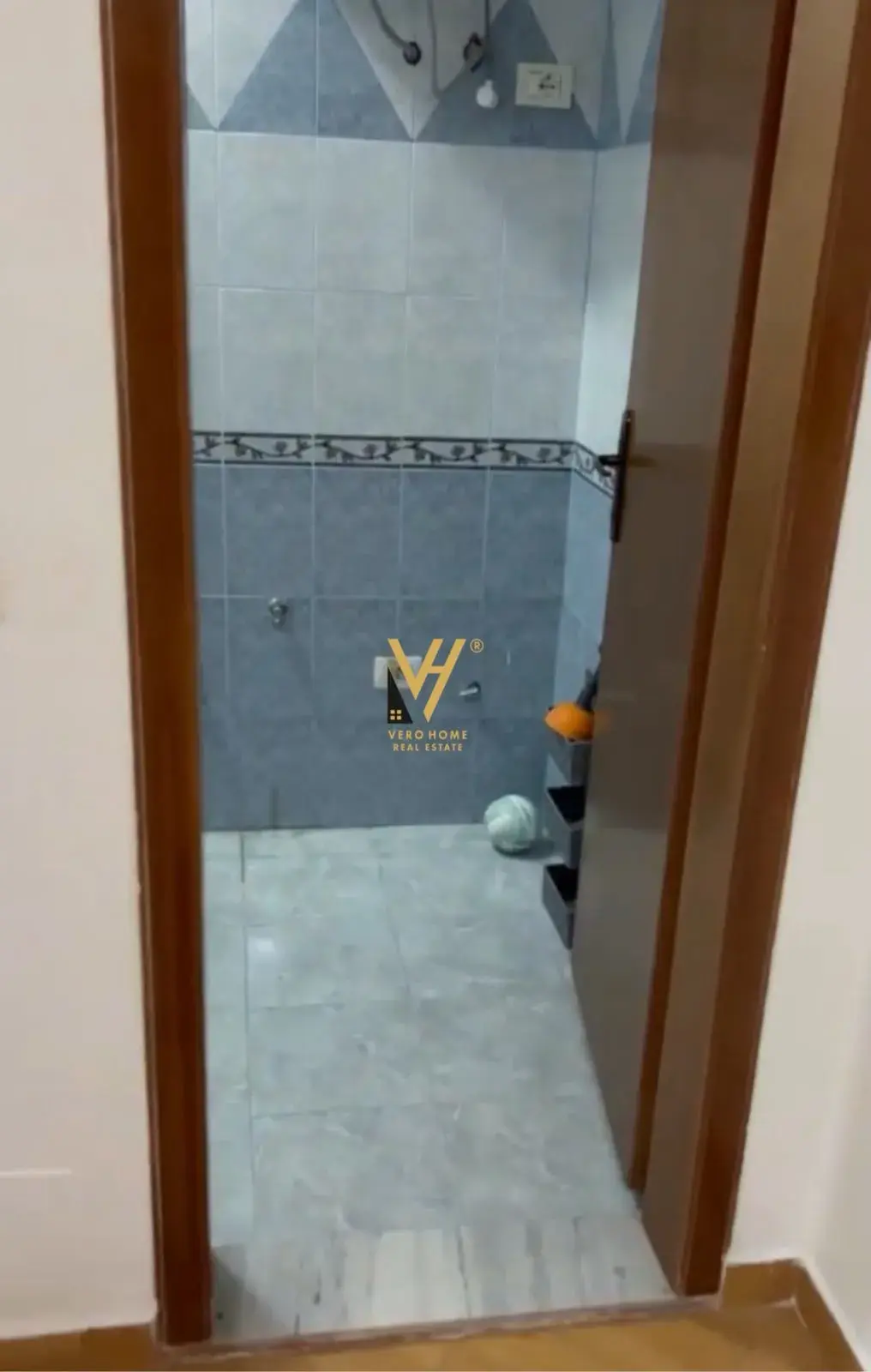 Küche, Wohnung 1+1 zu verkaufen in Tirana