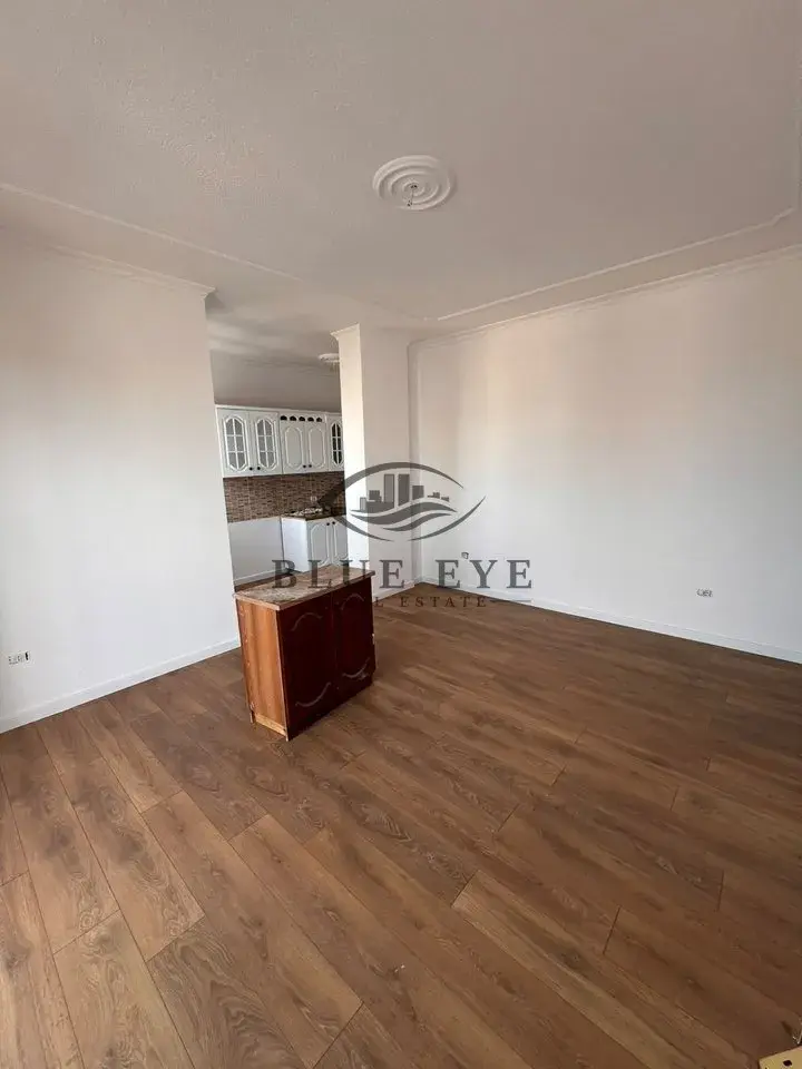 Schlafzimmer, Wohnung 1+1 zu verkaufen in Plazh, Durrës