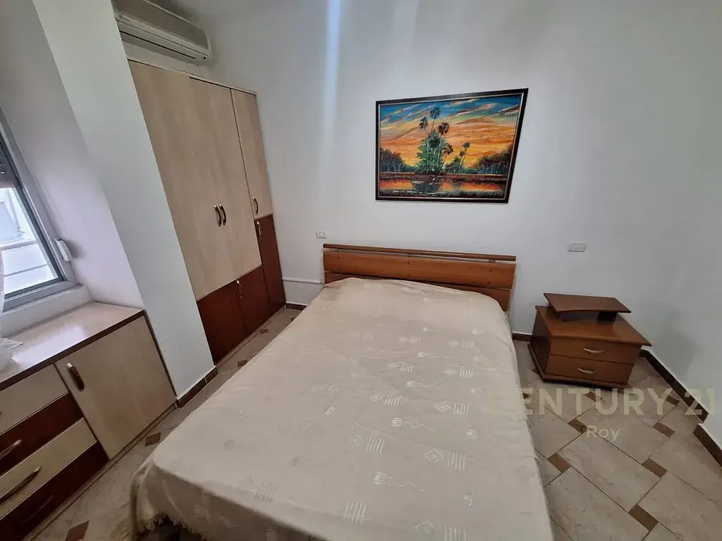 Κτίριο, διαμέρισμα 1+1 προς πώληση στην περιοχή Shkëmbi i Kavajës, Δυρράχιο