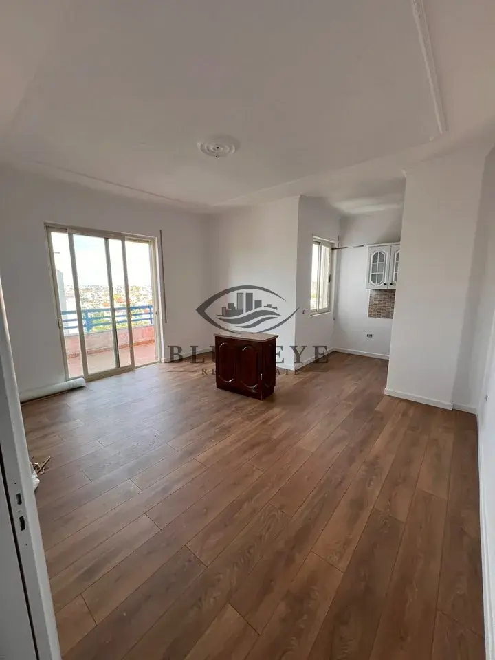 Balkon, Wohnung 1+1 zu verkaufen in Plazh, Durrës