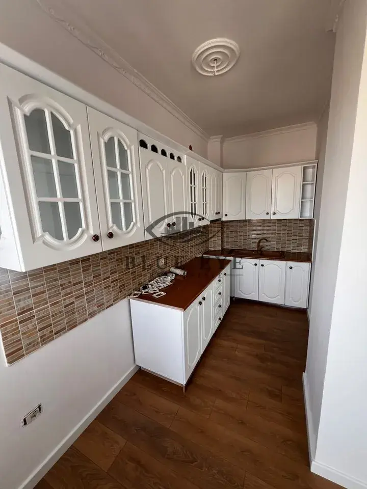 Badezimmer, Wohnung 1+1 zu verkaufen in Plazh, Durrës