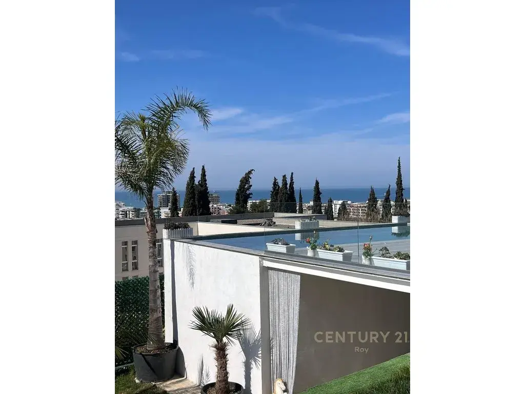 Extérieur, villa 4+1 à vendre à Golem