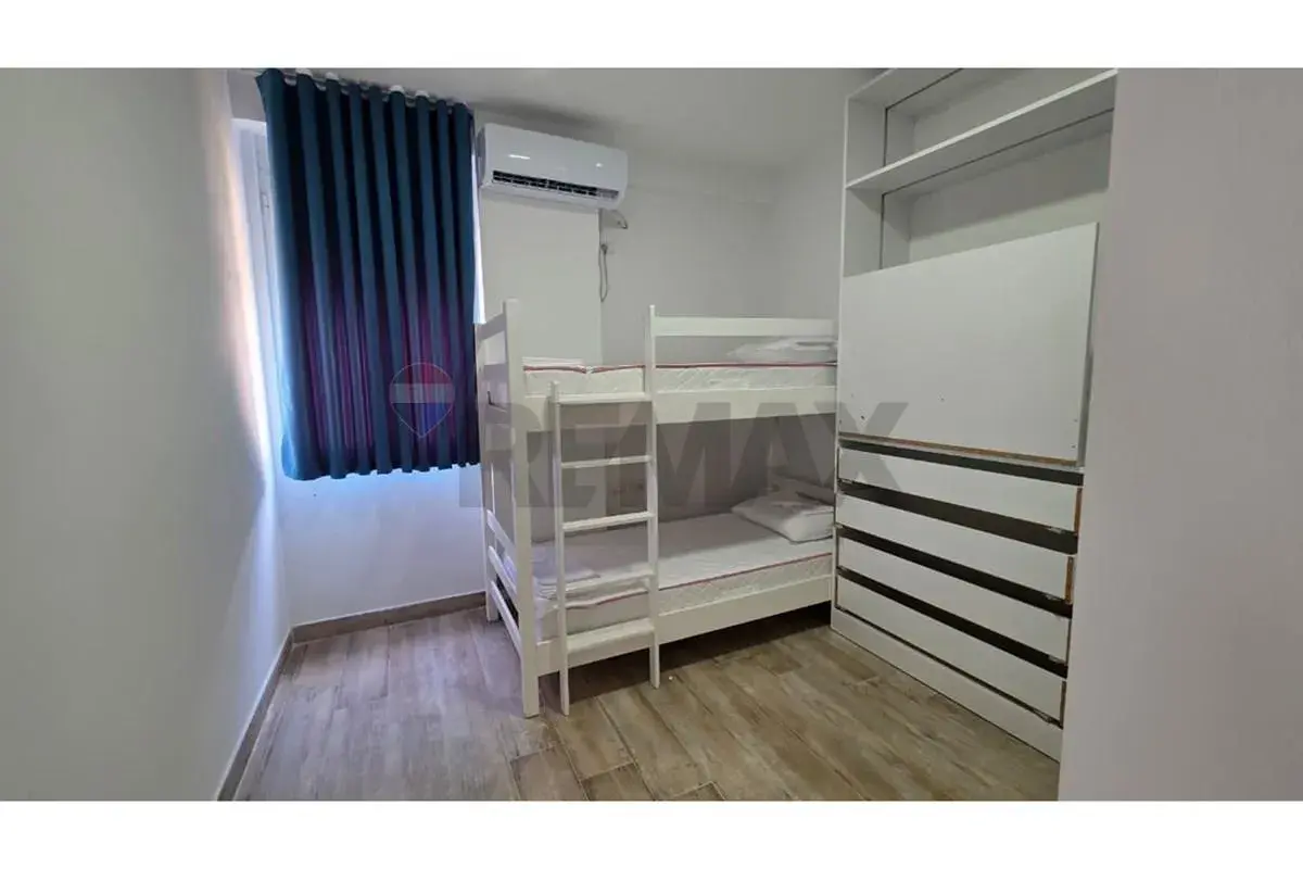 Intérieur, penthouse 2+1 à vendre à Uji i Ftohtë, Vlora