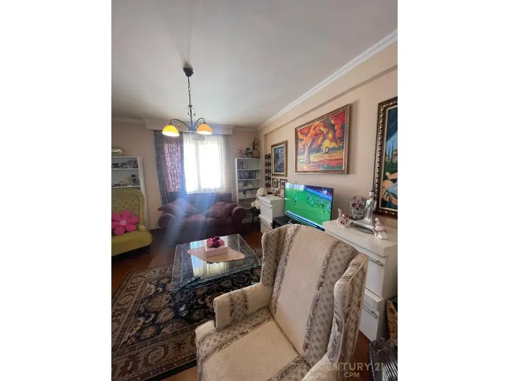 Schlafzimmer, Wohnung 3+1 zu verkaufen in Kodra e Diellit, Tirana