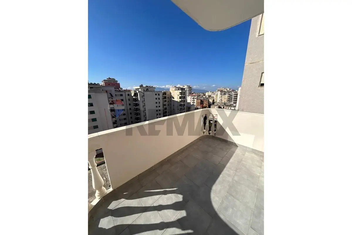 Μπάνιο, διαμέρισμα 1+1 προς ενοικίαση στην Αυλώνα