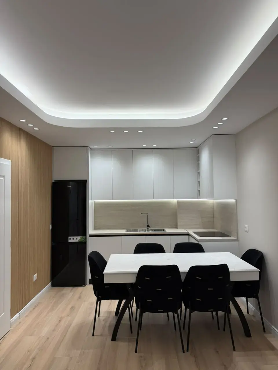 Balcon, appartement 2+2+2 à vendre à Astir, Tirana