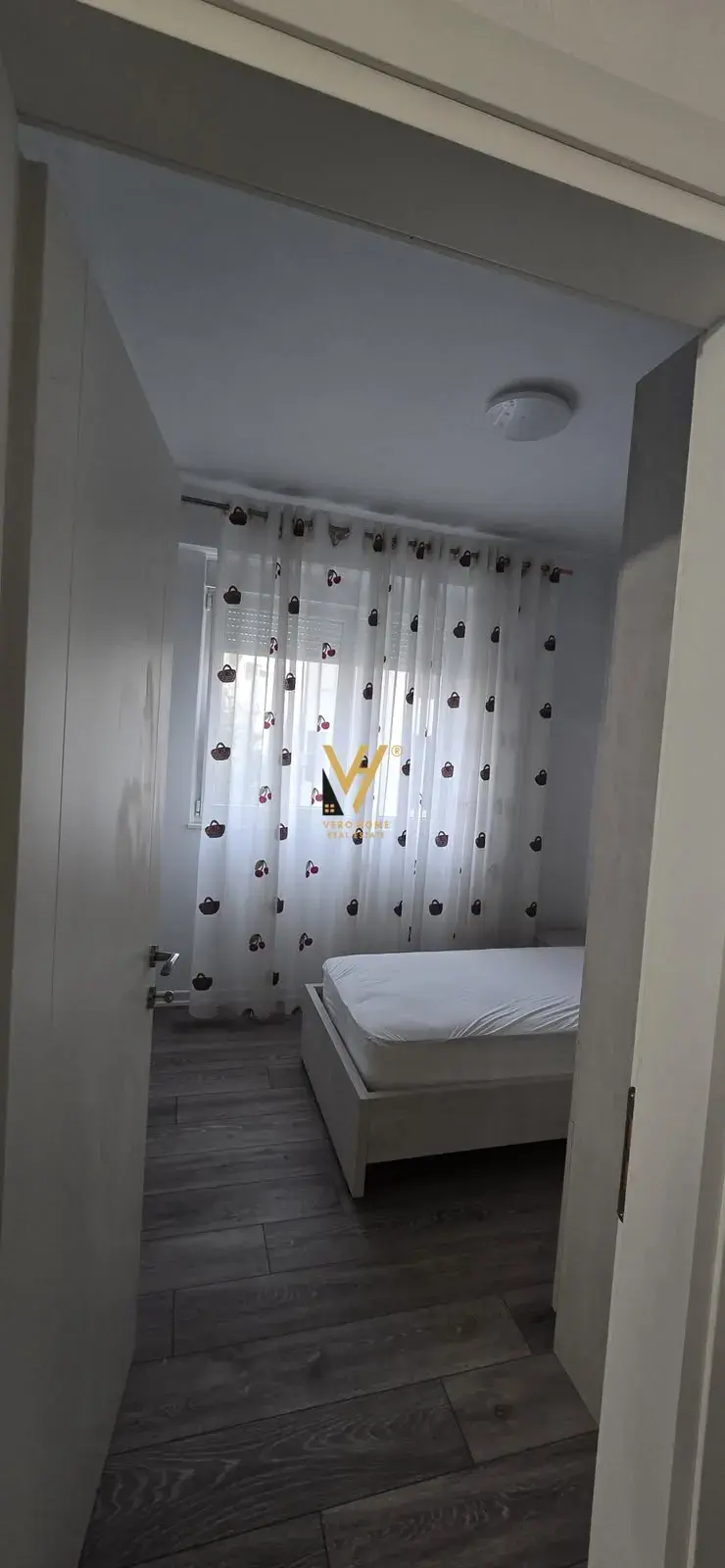 Cucina, appartamento 2+1 in affitto a Liqeni i Thatë, Tirana
