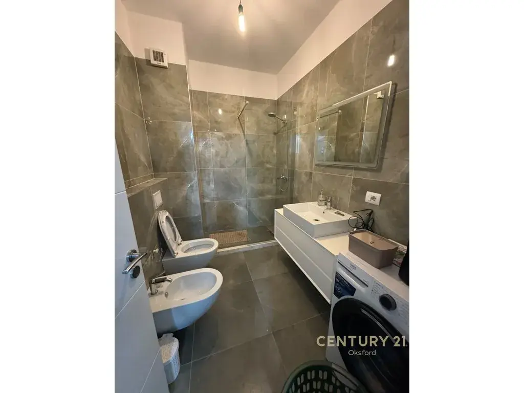 Intérieur, appartement 2+1 à louer à Fresku, Tirana