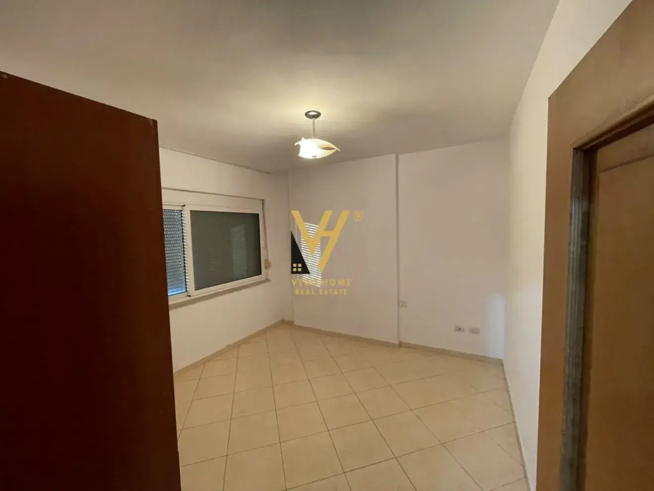 Cucina, appartamento 2+2+2 in affitto a Pazari i Ri, Tirana