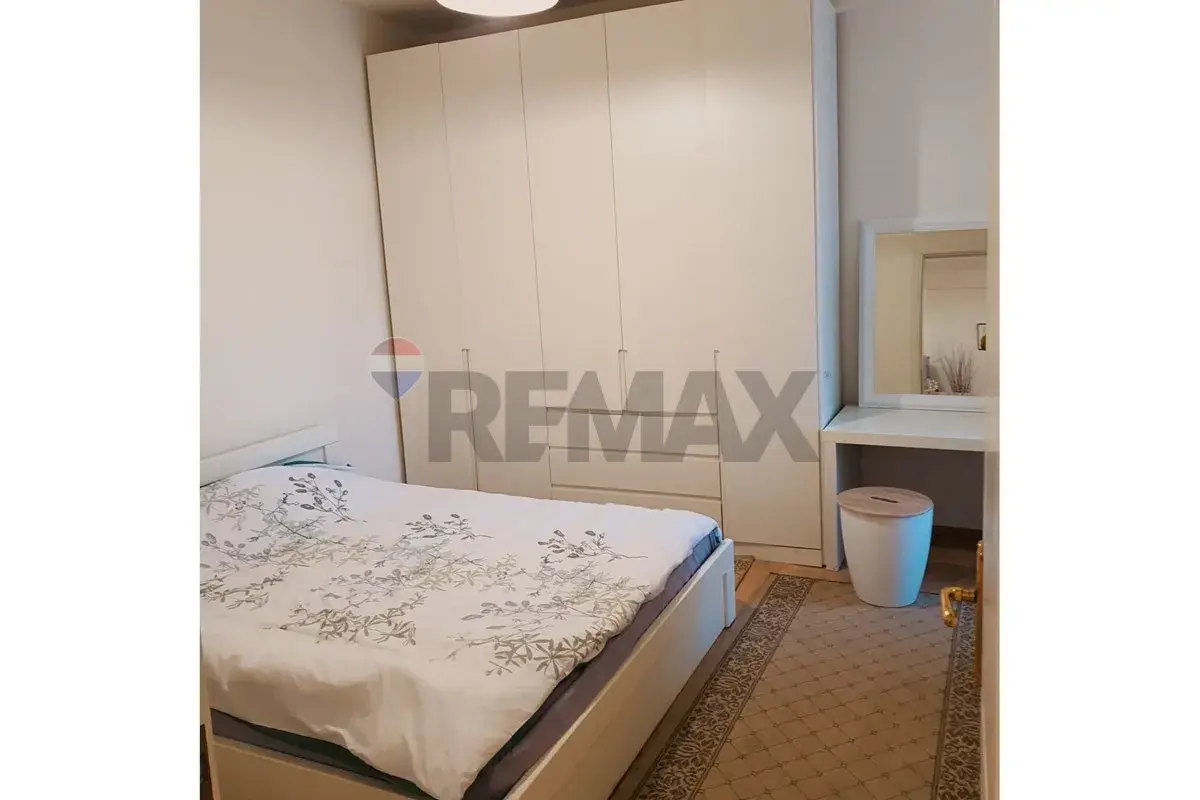 Schlafzimmer, Wohnung 2+1 zu vermieten in Rruga e Kavajës, Tirana