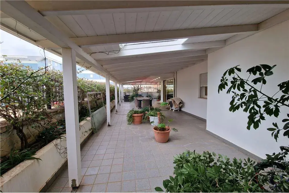 Bathroom, 2+1 apartment for sale in Uji i Ftohtë, Vlora