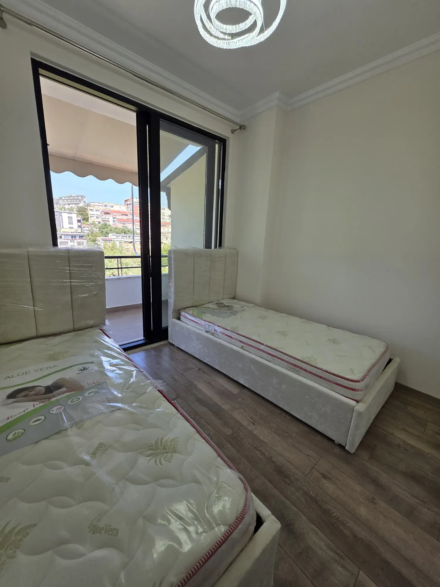 Interior, 2+1 house for sale in Liqeni i Thatë, Tirana