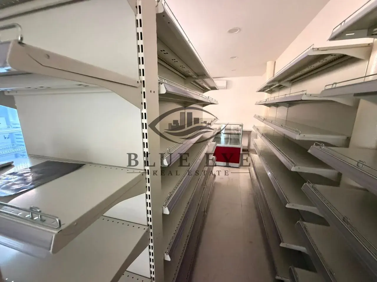 Innenansicht, Ladenlokal 60 m² zu vermieten in Durrës