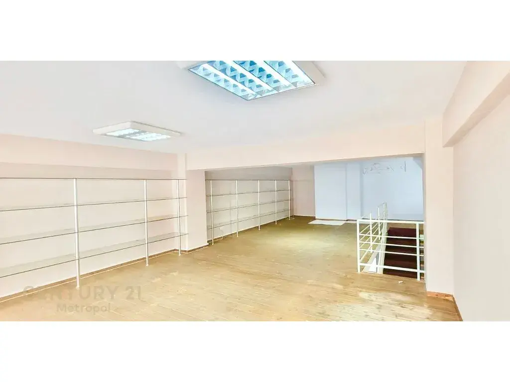 Extérieur, bureau 125 m² à louer à Rruga e Elbasanit, Tirana