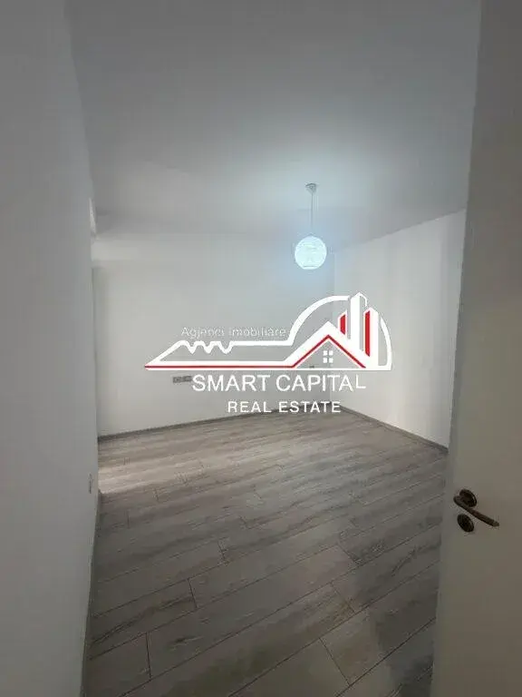 Interni, appartamento 1+1 in vendita a Skelë, Valona