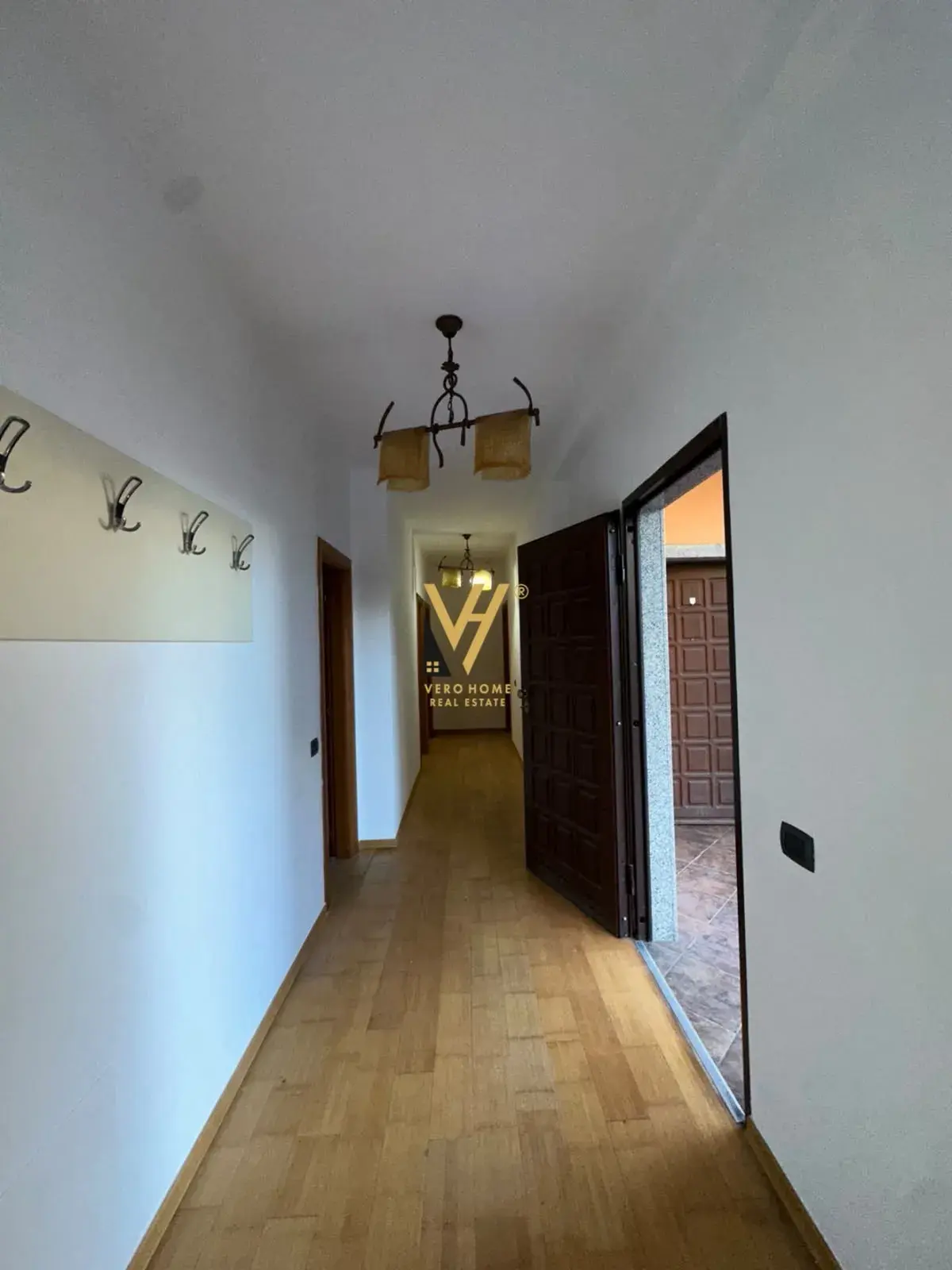 Bedroom, 3+2+2 apartment for rent in Liqeni i Thatë, Tirana