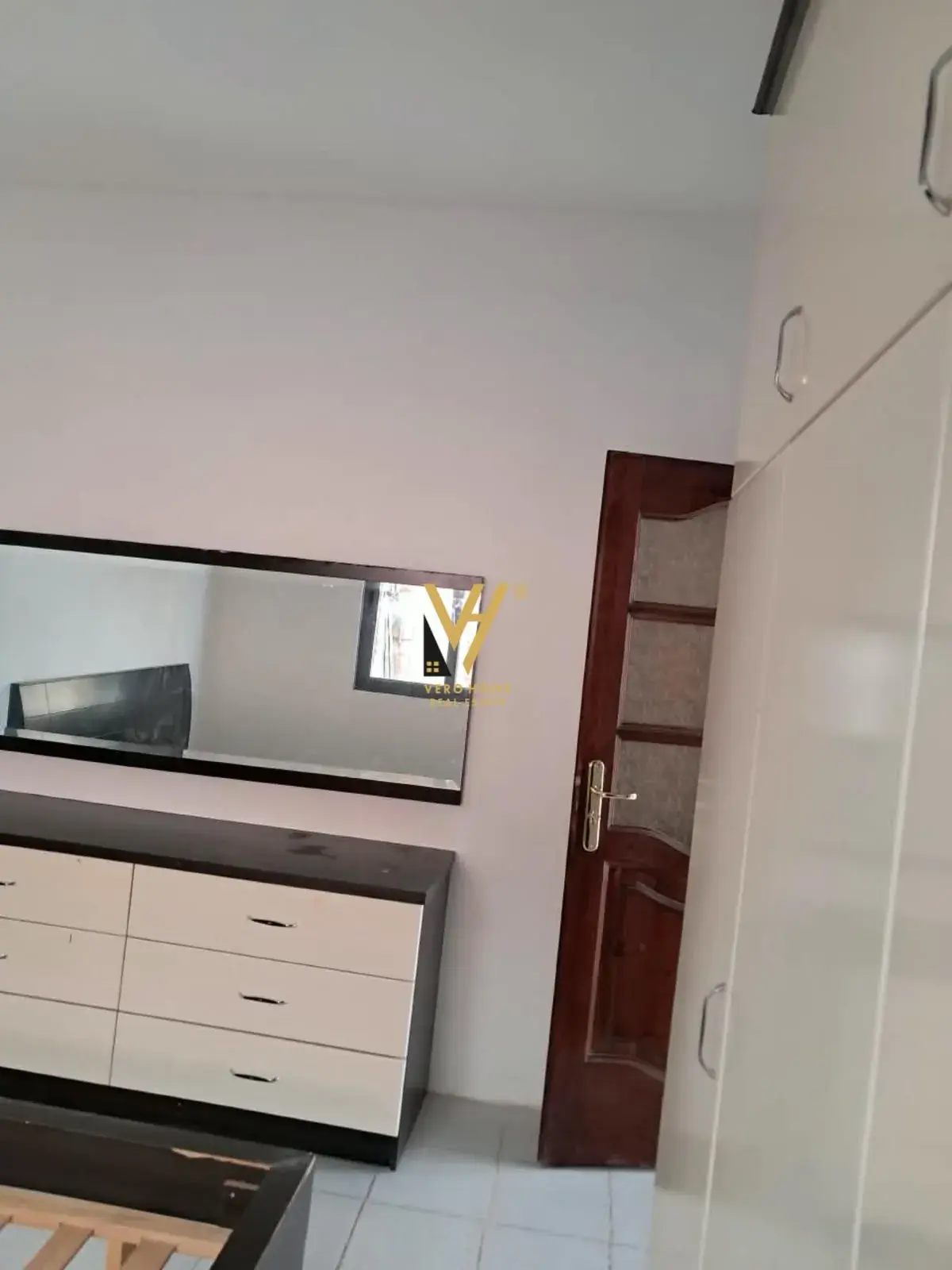 Salle de bains, maison 2+1 à louer à Sauk, Tirana