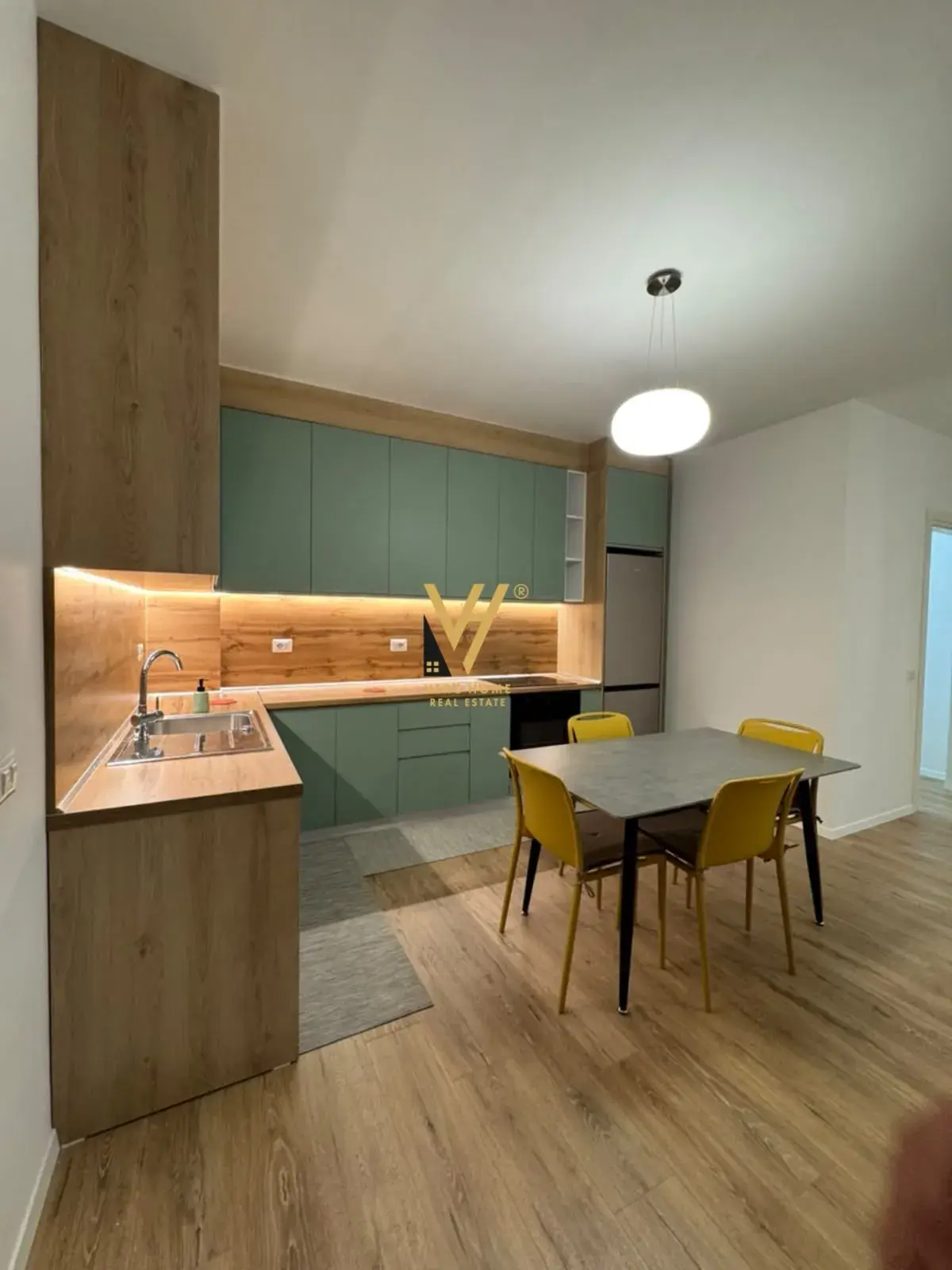 Cuisine, appartement 2+1 à louer à 21 Dhjetori, Tirana