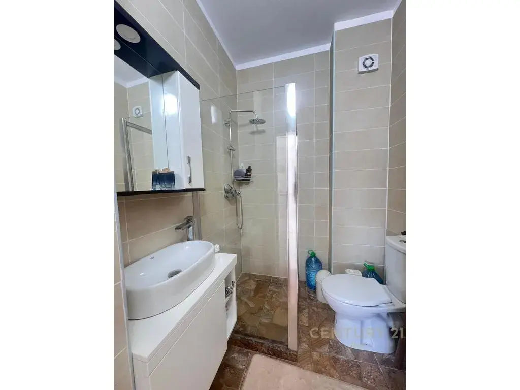 Badezimmer, Wohnung 2+1 zu verkaufen in Kavaja
