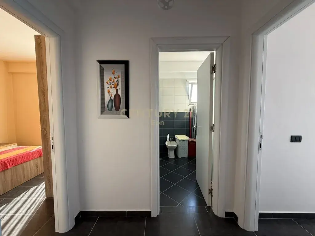 Brendësia, apartament 2+1 në shitje në Shkëmbi i Kavajës, Durrës