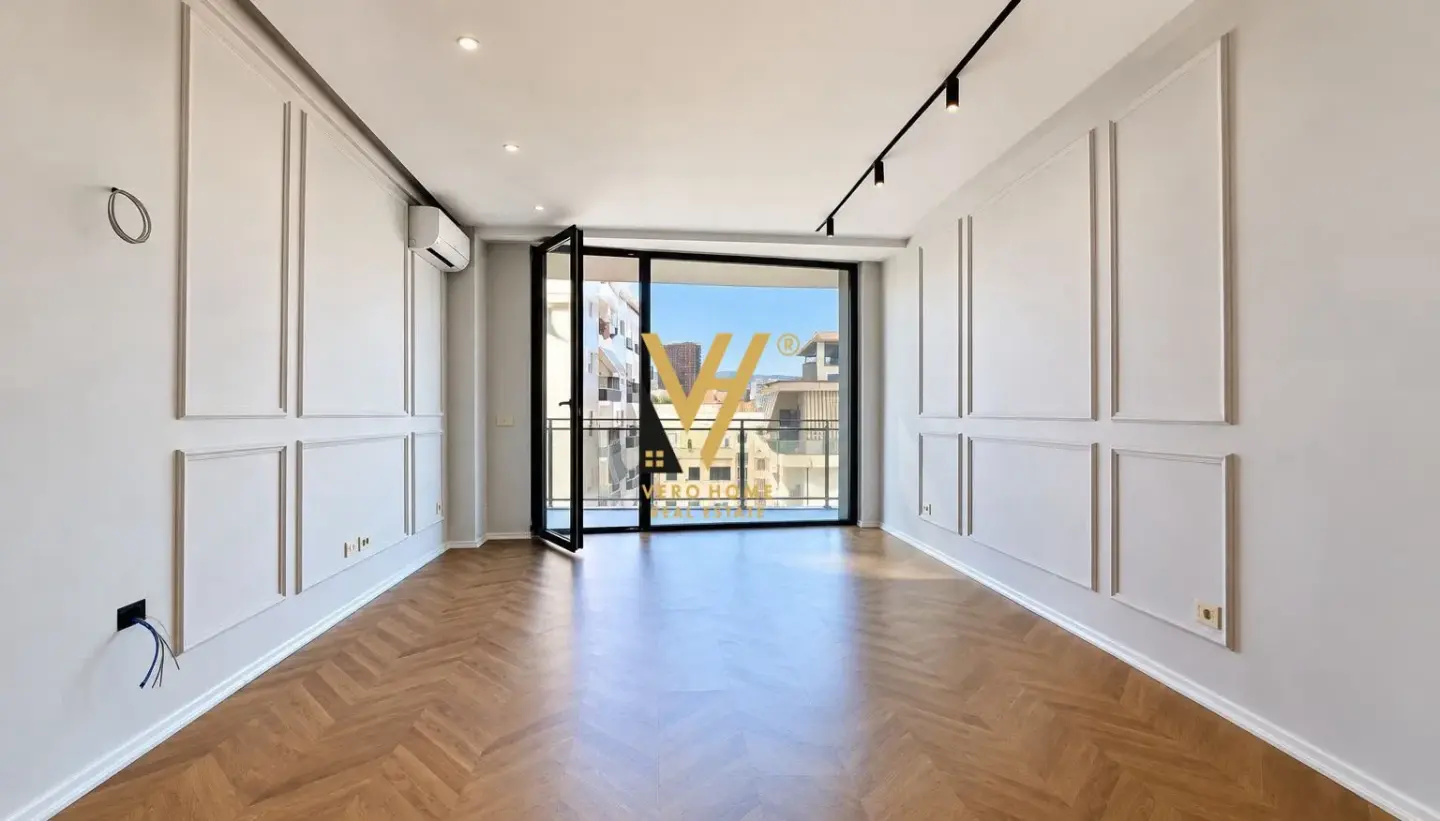 Außenansicht, Büro 116 m² zu vermieten in Tirana