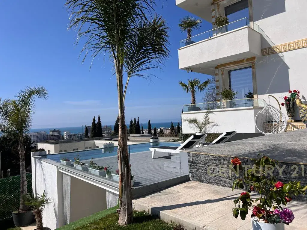 Terrazzo, villa 4+1 in vendita a Golem